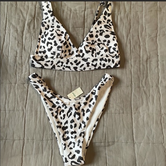 aerie Other - NWT Aerie 2 piece swim suit
